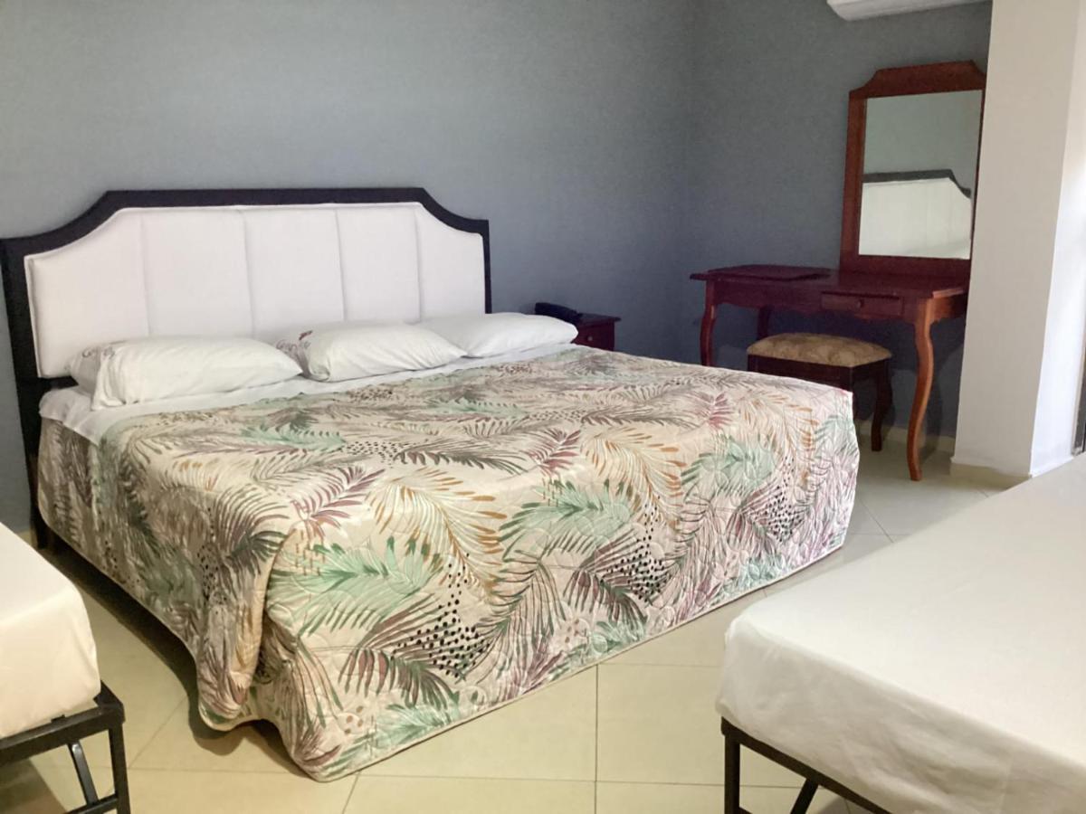 Grand Royal Tampico Hotel Buitenkant foto