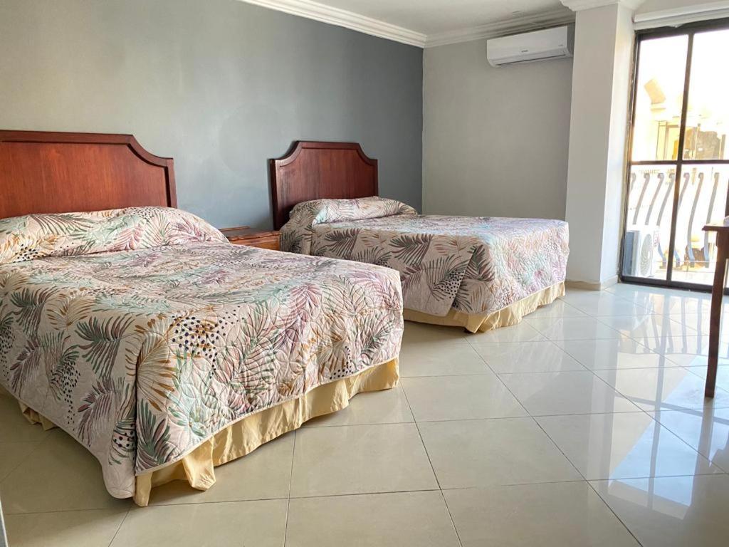Grand Royal Tampico Hotel Buitenkant foto