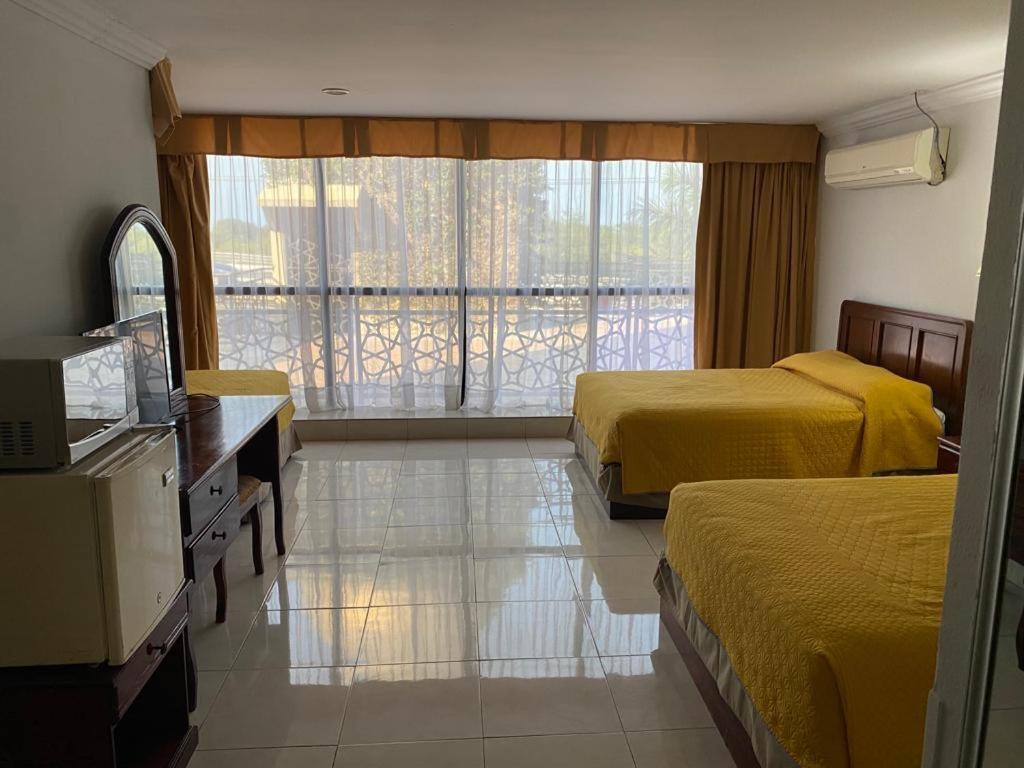 Grand Royal Tampico Hotel Buitenkant foto