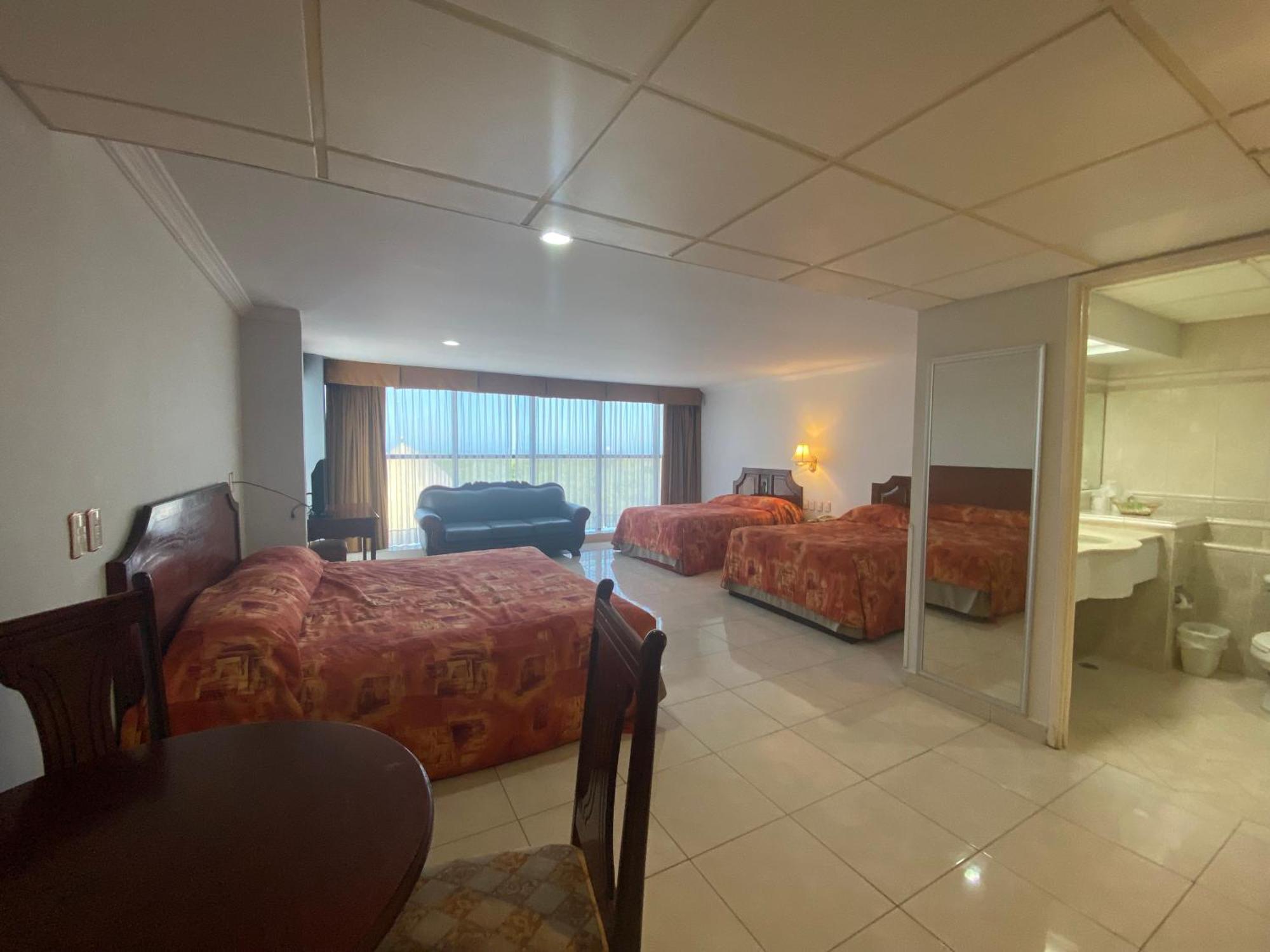 Grand Royal Tampico Hotel Buitenkant foto